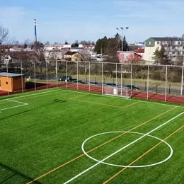 Školní hřiště přístupná veřejnosti